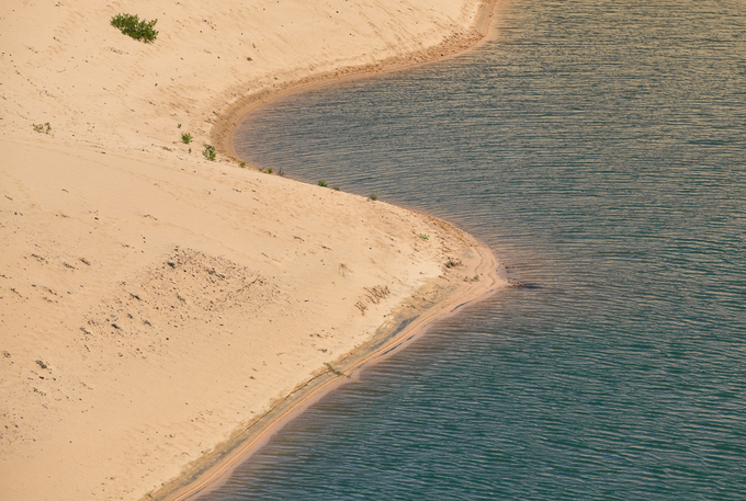 Những cồn cát khổng lồ đẹp như tranh vẽ ở Quy Nhơn